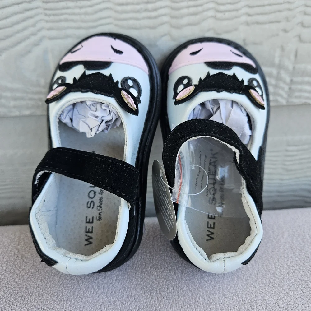 Wee Squeak Bessie Moo Cow Squeaker Toddler Shoes SZ 5 Black White Hook & Loop